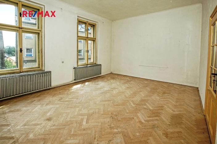 Prodej obchodního prostoru, Hostouň, Chodské náměstí, 499 m2