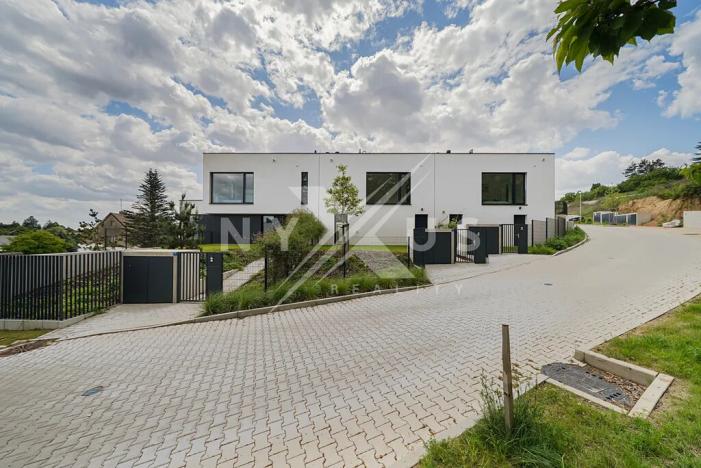 Prodej rodinného domu, Praha - Lysolaje, K Housličkám, 208 m2