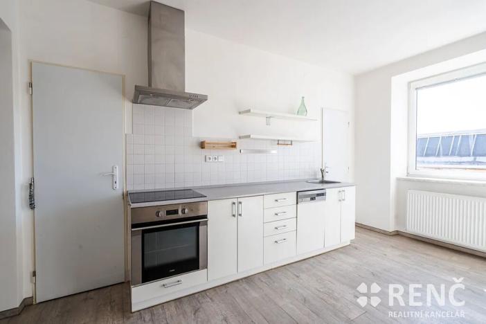 Pronájem bytu 1+1, Drnovice, 52 m2