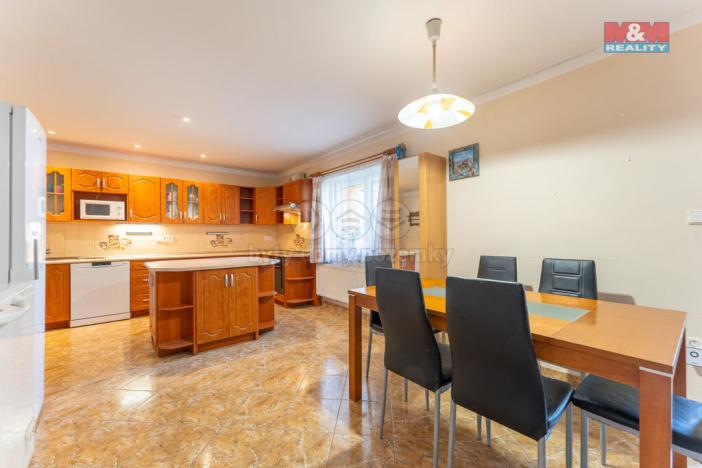 Prodej rodinného domu, Kropáčova Vrutice - Sušno, 181 m2