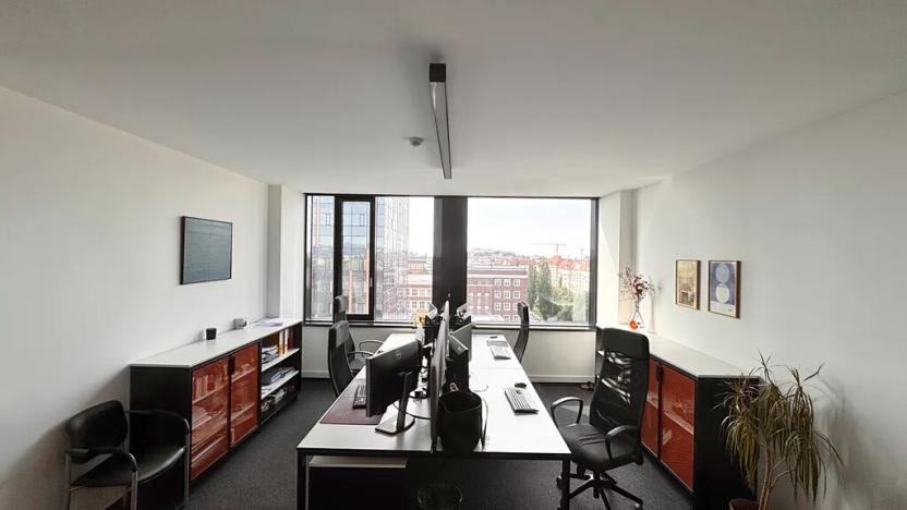 Pronájem kanceláře, Brno, Šumavská, 216 m2