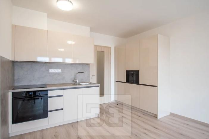 Pronájem bytu 1+kk, Praha - Háje, Výstavní, 33 m2