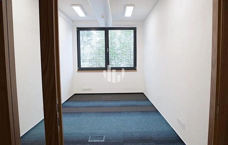 Pronájem kanceláře, Brno, Svatopetrská, 500 m2