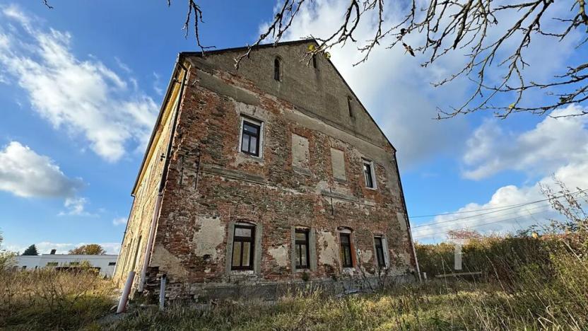 Prodej činžovního domu, Žďárná, 700 m2