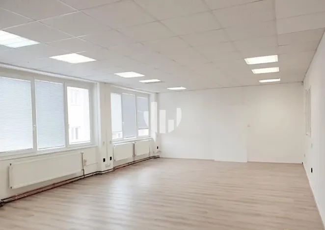 Pronájem kanceláře, Praha - Vysočany, Podkovářská, 146 m2