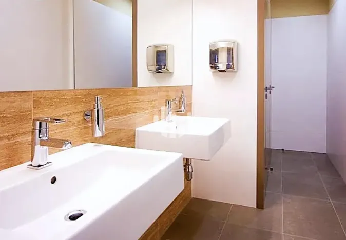 Pronájem obchodního prostoru, Brno, Orlí, 192 m2