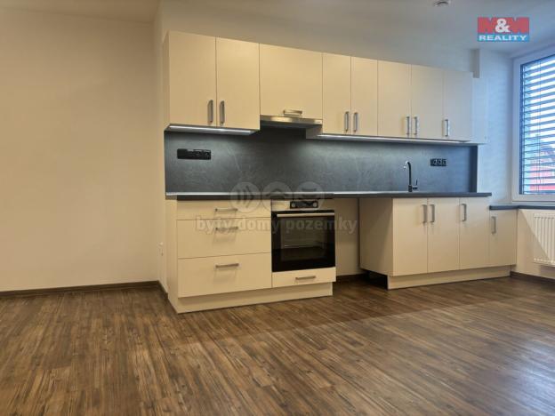Pronájem bytu 2+kk, Veselí nad Lužnicí - Veselí nad Lužnicí II, Třída Čs. armády, 49 m2