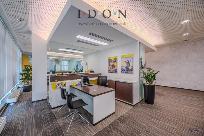 Prodej obchodního prostoru, Opava, Horní náměstí, 634 m2