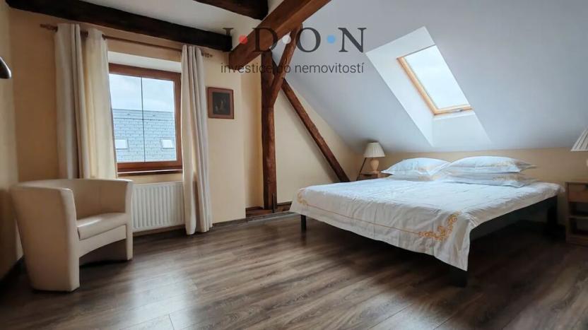 Pronájem rodinného domu, Třinec, 360 m2