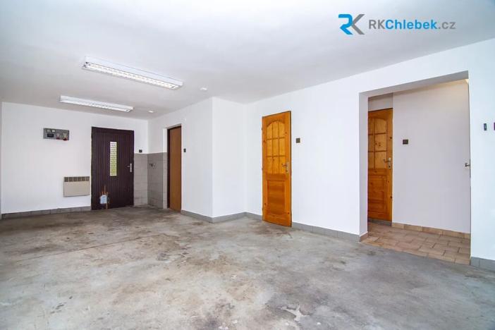 Prodej rodinného domu, Baška, 350 m2