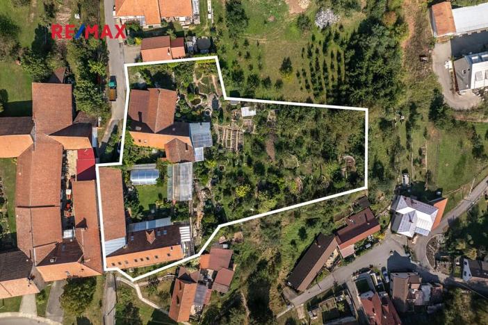 Prodej apartmánu, Obora, 900 m2