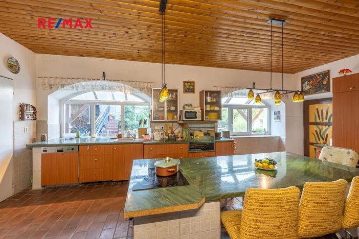 Prodej apartmánu, Obora, 900 m2