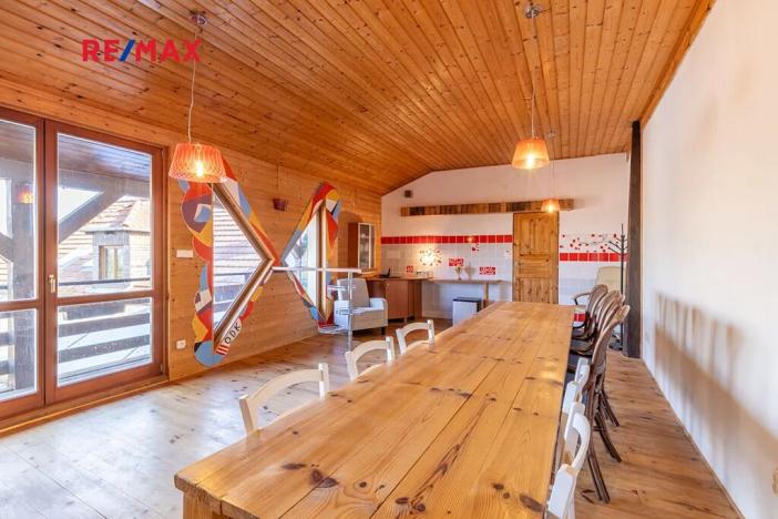 Prodej apartmánu, Obora, 900 m2