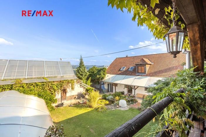 Prodej apartmánu, Obora, 900 m2