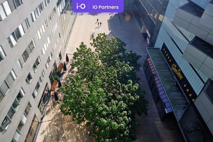 Pronájem kanceláře, Praha - Smíchov, Plzeňská, 360 m2