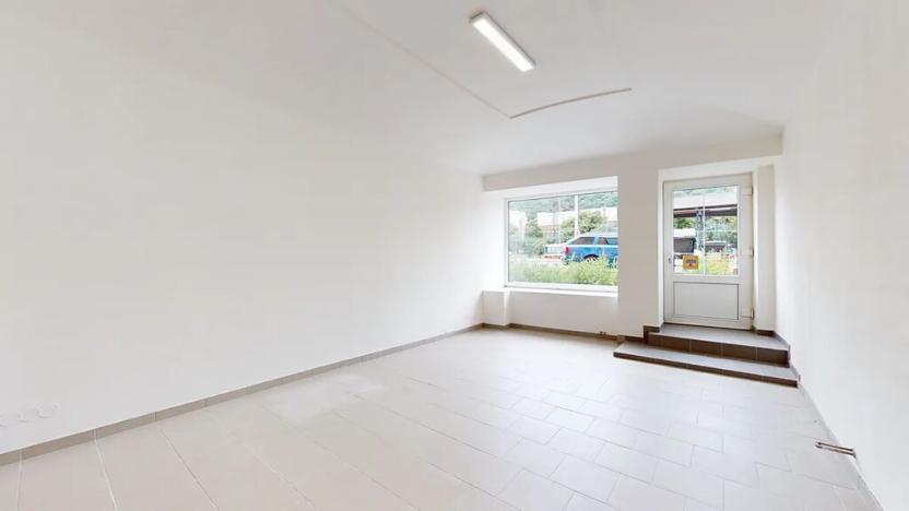 Pronájem obchodního prostoru, Praha - Smíchov, Nádražní, 227 m2