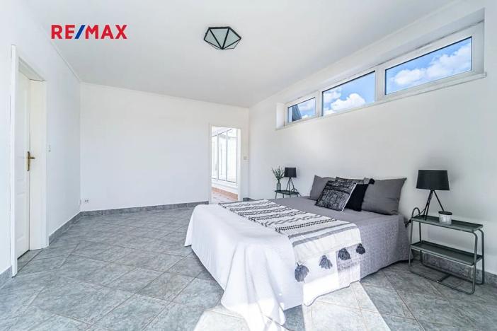 Prodej bytu 6+kk a větší, Střelice, Ant. Smutného, 235 m2