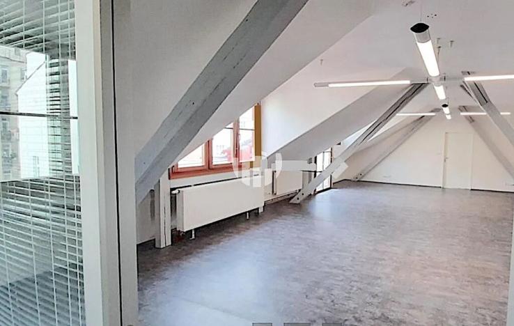 Pronájem kanceláře, Praha - Smíchov, Zubatého, 120 m2