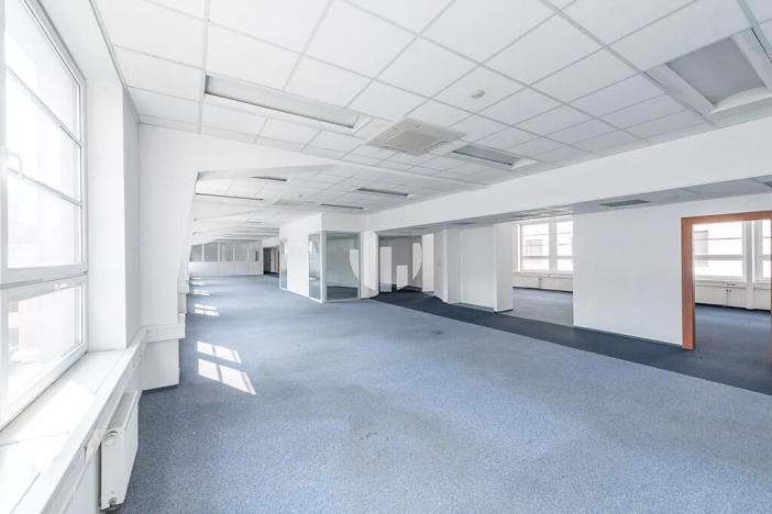 Pronájem kanceláře, Praha - Karlín, Sokolovská, 218 m2