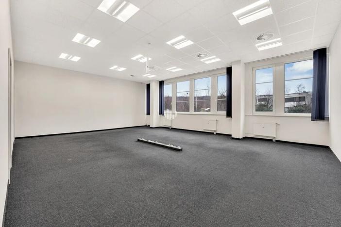 Pronájem kanceláře, Praha - Jinonice, Pekařská, 445 m2