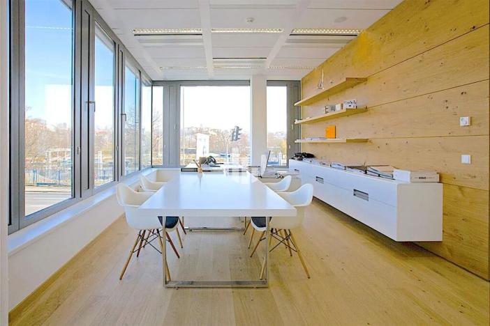 Pronájem kanceláře, Praha - Smíchov, Moulíkova, 327 m2