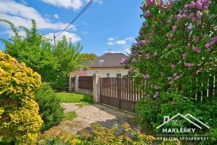 Prodej rodinného domu, Slapy, 180 m2