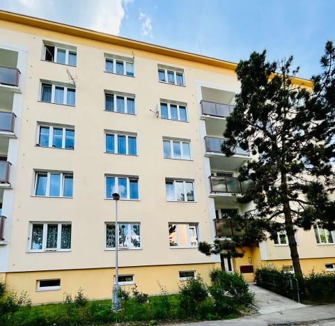 Pronájem bytu 3+1, Nové Strašecí, Křivoklátská, 70 m2