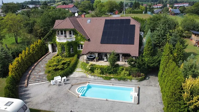 Prodej rodinného domu, Staříč, 403 m2