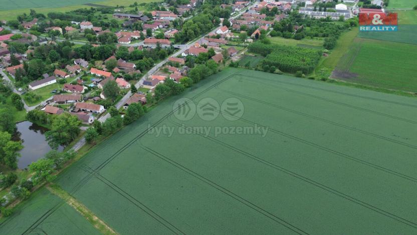 Prodej pole, Záhornice, 13924 m2