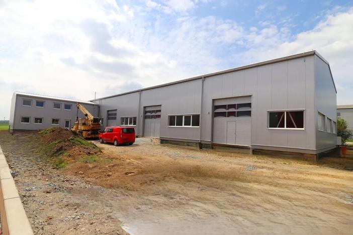 Pronájem výrobních prostor, Moravany, Bohunická cesta, 900 m2