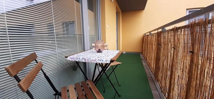 Pronájem bytu 1+kk, Neveklov, náměstí Jana Heřmana, 40 m2