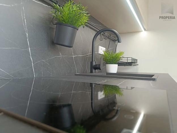 Pronájem bytu 1+kk, Brno, Zvěřinova, 13 m2