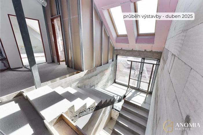 Pronájem ordinace, Praha - Vinoř, Mladoboleslavská, 92 m2