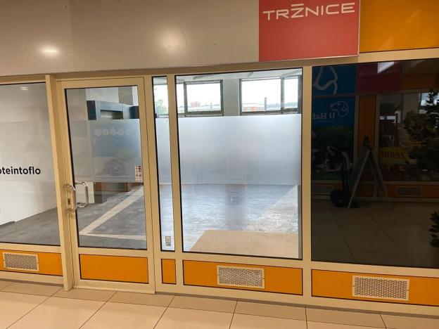 Pronájem obchodního prostoru, Zlín, náměstí Práce, 46 m2