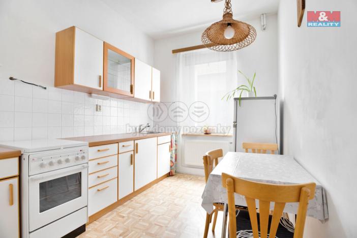 Prodej rodinného domu, Spořice, Nerudova, 175 m2