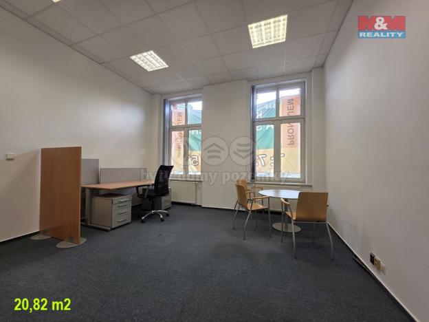 Pronájem kanceláře, Cheb, Májová, 19 m2