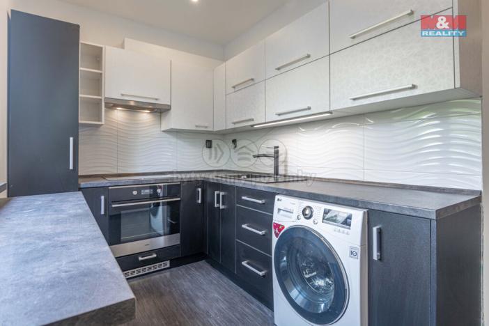 Prodej bytu 2+1, Karviná - Ráj, Borovského, 54 m2