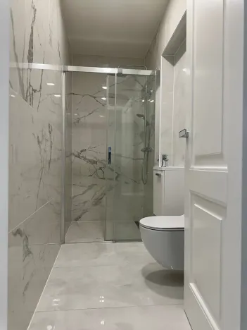 Prodej bytu 4+1, Děčín, Husovo nám., 156 m2