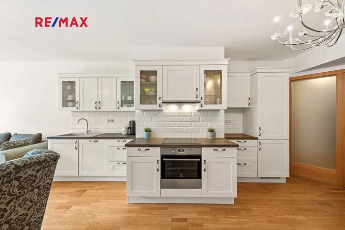 Prodej bytu 2+kk, Praha - Žižkov, Malešická, 84 m2