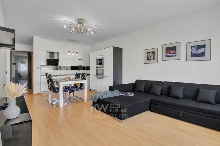 Prodej bytu 2+kk, Praha - Letňany, Chlebovická, 58 m2