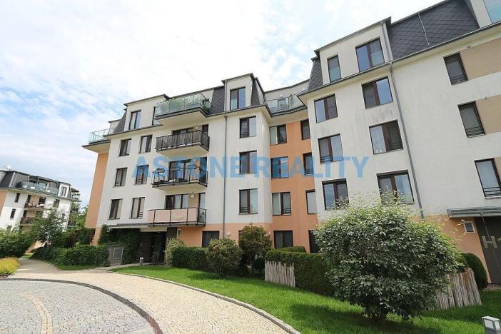 Prodej bytu 3+kk, Praha - Hloubětín, Nademlejnská, 86 m2