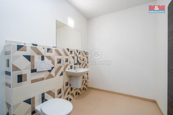 Pronájem obchodního prostoru, Okrouhlo, 1076 m2