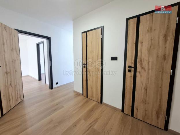 Prodej bytu 2+1, Habartov, Karla Čapka, 56 m2