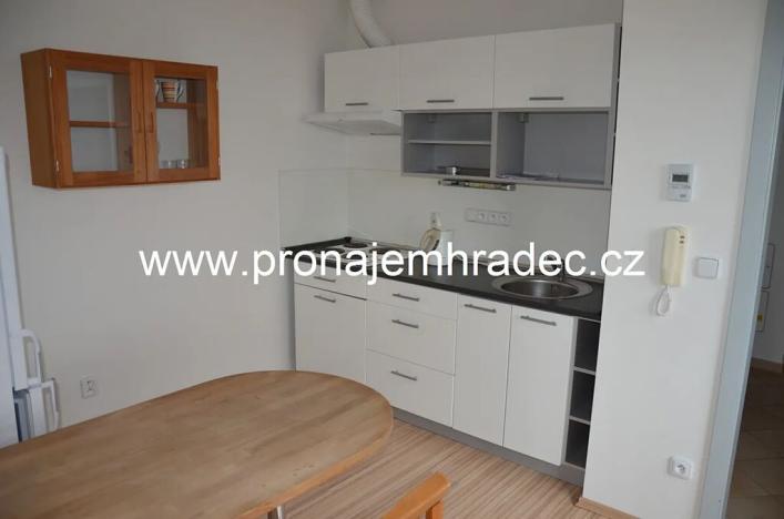 Pronájem bytu 1+1, Hradec Králové, Na Pastvinách, 35 m2
