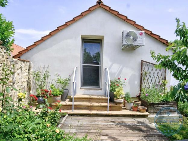 Prodej vícegeneračního domu, Znojmo, 195 m2