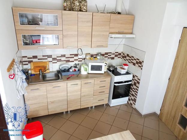 Prodej komerční nemovitosti, Střemy, 410 m2