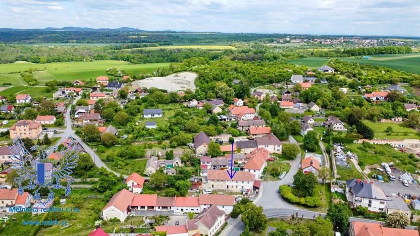 Prodej komerční nemovitosti, Střemy, 410 m2