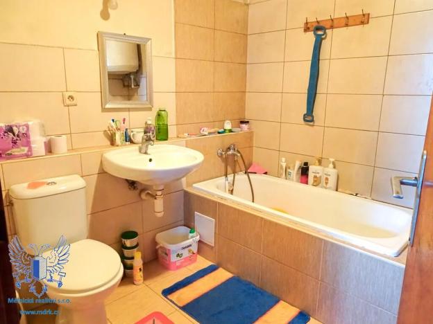 Prodej rodinného domu, Střemy, 410 m2