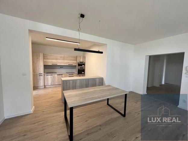 Pronájem bytu 2+kk, Želešice, 134 m2
