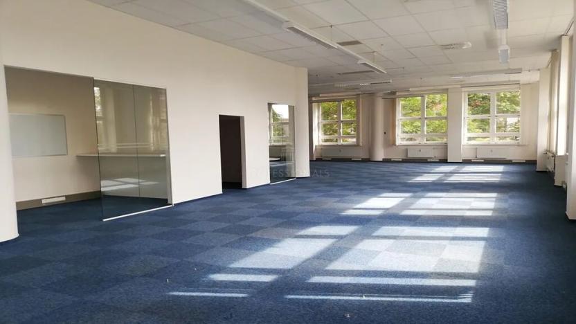 Pronájem kanceláře, Praha, Na okraji, 347 m2